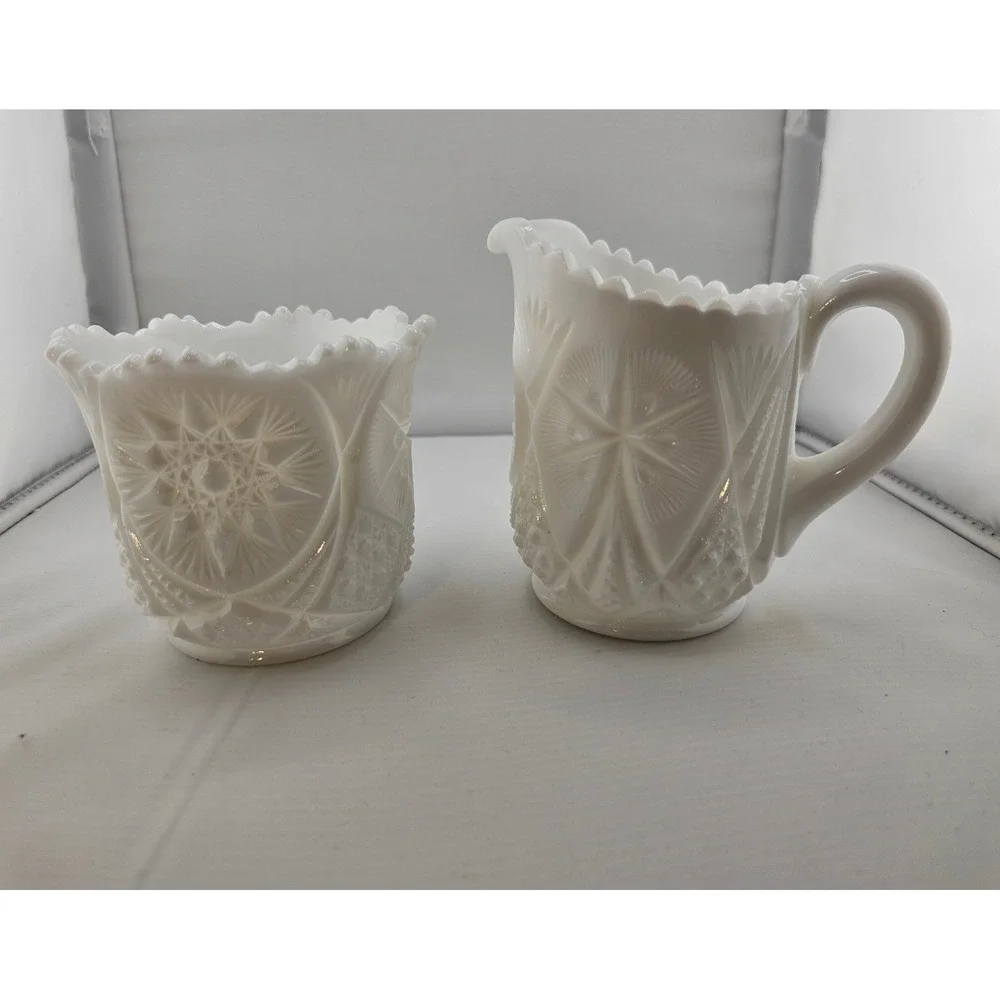 Vintage Milk Glass Creamer and Sugar Bowl Set Starburst mid-century‎ Farmhouse